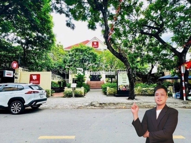 Bán Siêu Phẩm VILLA mặt tiền Xuân Thủy, Thảo Điền, Q.2. DT: 897m2, Sổ Đỏ. Giá: 405 tỷ. LH: 0909108814